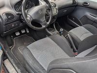 Usata Peugeot 206 CC 110 CV (80 kW) 2006 Nero Cabrio