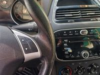 Occasion Fiat Punto 95 ch (69 kW) 2011 Gris Berline