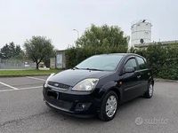 Usata Ford Fiesta 2008 Nero Utilitaria