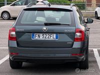 Usata Skoda Octavia G-TEC Executive 110 CV (80 kW) 2018 Grigio Station wagon