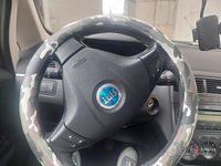 Usata Fiat Punto 77 CV (56 kW) 2007 Grigio Utilitaria