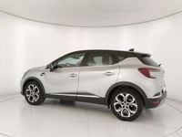 Usata Renault Captur Techno 145 CV (106 kW) 2023 Grigio SUV