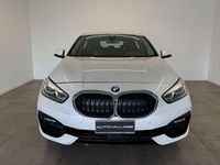 Usata BMW 118 Sport Line 150 CV (110 kW) 2021 Mineral white Utilitaria