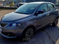 Usata Lancia Ypsilon 69 CV (50 kW) 2023 Gray Utilitaria