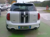 Usata Mini Cooper S Countryman 184 CV (135 kW) 2013 Bianco SUV