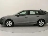 Usata Skoda Octavia Executive 150 CV (110 kW) 2023 Grigio Station wagon