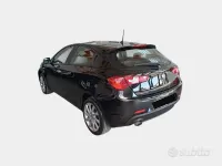 Usata Alfa Romeo Giulietta Super 120 CV (88 kW) 2018 Nero Utilitaria
