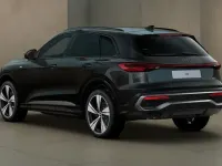Nuova Audi Q5 S-Line 204 CV (150 kW) 2025 Nero mythos metallizzato SUV