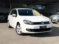 Usata VW Golf VI 105 CV (77 kW) 2011 Bianco Utilitaria