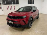 Usata Opel Mokka Ultimate 136 CV (100 kW) 2024 Rosso bordeaux tetto nero SUV