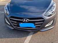 Usata Hyundai i30 GO! 110 CV (80 kW) 2016 Grigio Station wagon