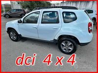 Usata Dacia Duster Lauréate 110 CV (80 kW) 2014 Bianco SUV