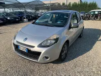 Usata Renault Clio II 75 CV (55 kW) 2011 Grigio Berlina