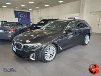 Usata BMW 530 Luxury Line 249 CV (183 kW) 2022 Nero Station wagon