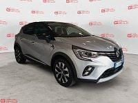 Usata Renault Captur Techno 91 CV (66 kW) 2024 Grigio SUV