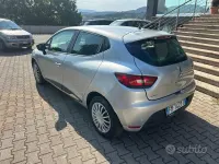 Usata Renault Clio IV Zen 90 CV (66 kW) 2017 Grigio Berlina