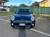 Usata Mini Cooper D Business 116 CV (85 kW) 2016 Blu/azzurro Utilitaria