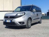 Usata Fiat Doblò Lounge 120 CV (88 kW) 2022 Argento Monovolume