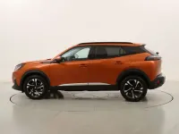 Usata Peugeot 2008 Allure 110 CV (80 kW) 2021 Arancione SUV