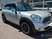 Usata Mini Countryman 111 CV (81 kW) 2016 Grigio SUV
