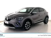 Usata Renault Captur Techno 91 CV (66 kW) 2024 Grigio scuro tetto grigio chiaro SUV