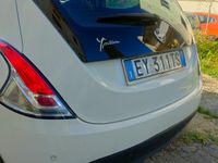 Usata Lancia Ypsilon 80 CV (58 kW) 2015 Bianco Utilitaria