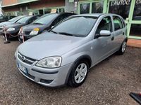 Usata Opel Corsa 60 CV (44 kW) 2006 Argento Utilitaria
