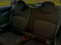 Usata Mini Cooper 75 CV (55 kW) 2010 Nero Utilitaria