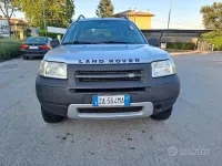 Usata Land Rover Freelander 111 CV (81 kW) 2001 Grigio SUV