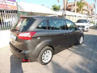 Usata Ford C-MAX Titanium 120 CV (88 kW) 2016 Grigio scuro metallizzato Monovolume