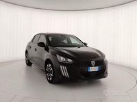 Usata Peugeot 208 Allure 101 CV (74 kW) 2025 Nero Utilitaria