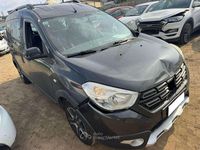 Usata Dacia Dokker Stepway 90 CV (66 kW) 2018 Gray Monovolume