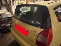 Usata Citroën C2 Exclusive 60 CV (44 kW) 2005 Giallo Utilitaria