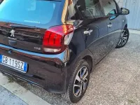 Usata Peugeot 108 72 CV (52 kW) 2021 Nero Utilitaria