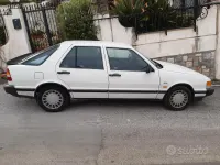 Usata Saab 9000 135 CV (99 kW) 1989 Bianco Berlina