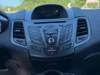 Usata Ford Fiesta 75 CV (55 kW) 2015 Nero Utilitaria
