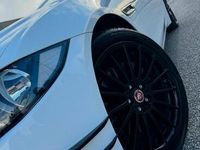 Usata Jaguar XE Prestige 179 CV (131 kW) 2017 Bianco Berlina