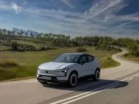 Nuova Volvo EX30 Single Motor 75 kW (102 CV) 2025 Argento SUV