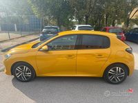 Usata Peugeot 208 101 CV (74 kW) 2020 Giallo Utilitaria
