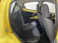 Usata Peugeot 107 68 CV (50 kW) 2012 Other Utilitaria