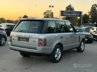 Usata Land Rover Range Rover Vogue 177 CV (130 kW) 2004 Grigio SUV