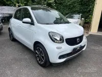 Usata Smart ForFour Prime 71 CV (52 kW) 2016 Bianco Utilitaria