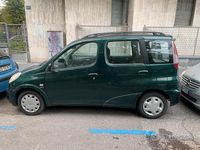 Usata Toyota Yaris Verso Sol 86 CV (63 kW) 2001 Verde Monovolume