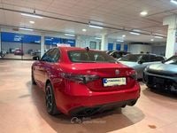 Usata Alfa Romeo Giulia Sprint 280 CV (205 kW) 2024 Rosso Berlina