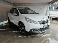 Usata Peugeot 2008 Allure 120 CV (88 kW) 2016 Bianco SUV