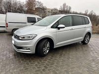 Usata VW Touran Trendline 116 CV (85 kW) 2017 Grigio Monovolume