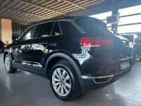 Usata VW T-Roc Advance 150 CV (110 kW) 2021 Nero SUV