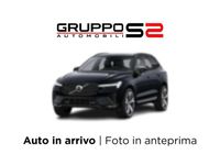 Usata Volvo XC60 Momentum 197 CV (144 kW) 2021 Nero SUV