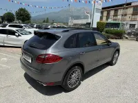 Usata Porsche Cayenne Platinum Edition 245 CV (180 kW) 2013 Grigio SUV