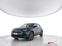 Usata Fiat 600 Pop 145 CV (106 kW) 2025 Blu SUV